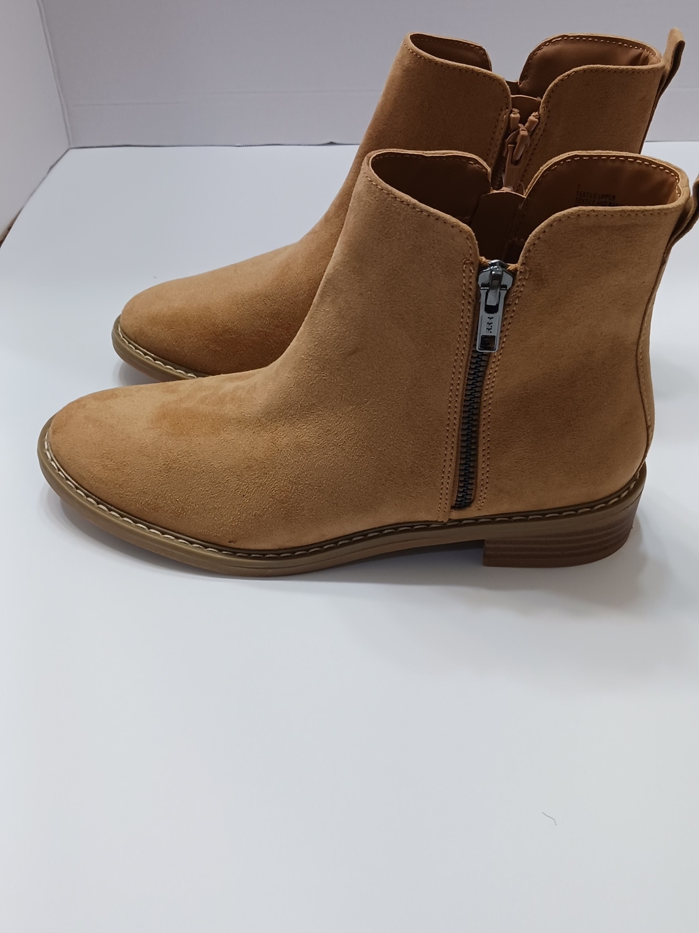 Universal Thread Women's Tan Suede Side Zip Ankle Booties